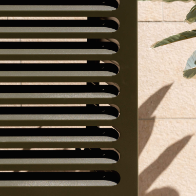 Cache Clim & Pompe à chaleur, L - 102 x 54 x 96 cm - Vert olive - RAL 6014